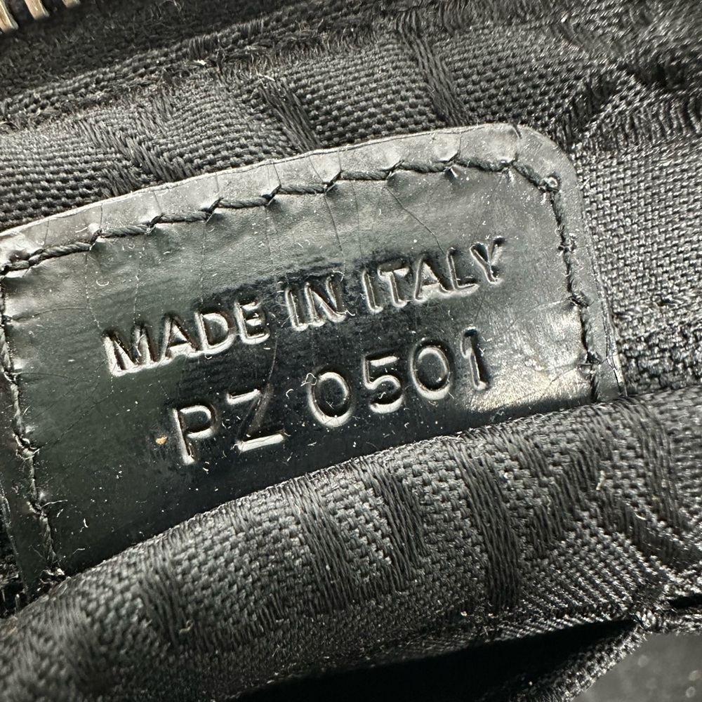 💯 Authentic Dior Handbag🍀 - Picture 15 of 17